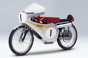 Honda RC116（1966年）50ccクラス ラルフ・ブライアンズ マン島TTレース優勝 メーカーズタイトル獲得