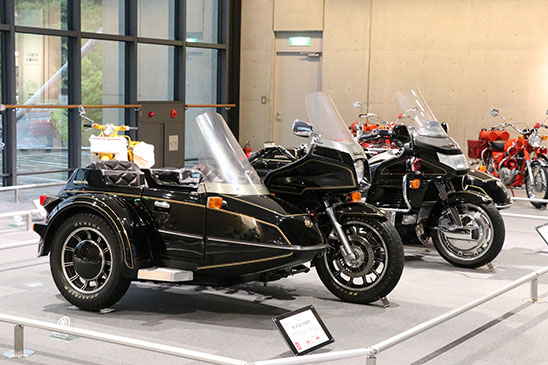 GL1100 皇宮サイドカー(1983年)