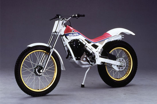 TLM260R (1990)