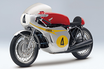 Honda RC181 (1967) 500cc class Mike Hailwood Isle of Man TT race victory
