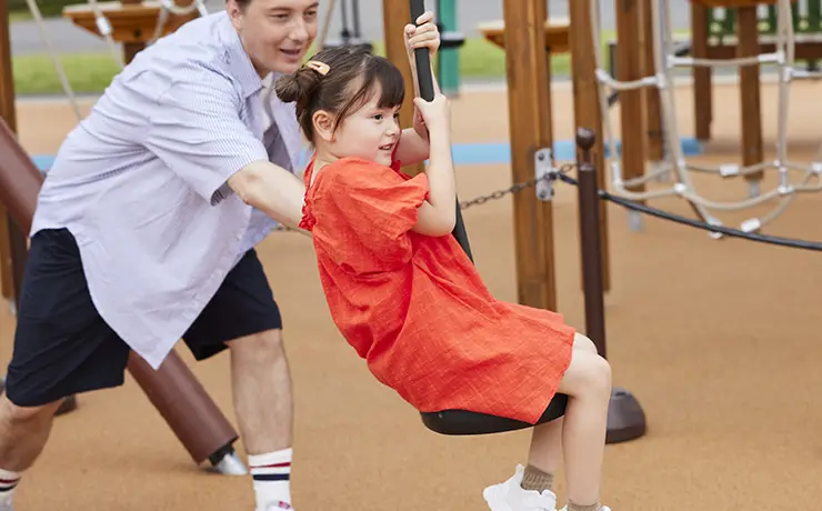 Preschool child本人 Admission Fee + Park Passport Free