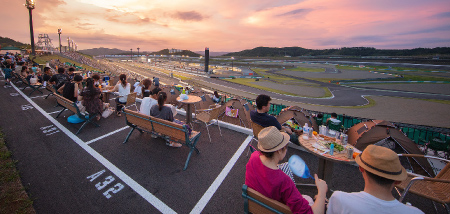 Victory Corner Terrace