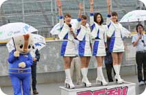Photo Gallery on May 16, 2015 (Sat)