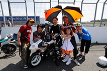 Photo Gallery on May 7, 2016 (Sat)