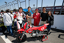Photo Gallery on May 8, 2016 (Sun)