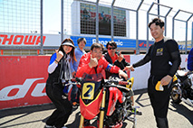 Photo Gallery on May 8, 2016 (Sun)