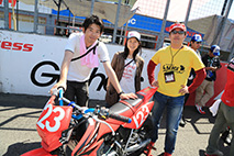 Photo Gallery on May 8, 2016 (Sun)