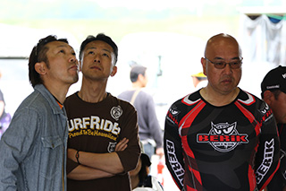 Photo Gallery May 6, 2017 (Sat)