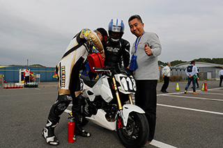 Photo Gallery on May 7, 2017 (Sun)
