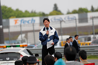 Photo Gallery on May 7, 2017 (Sun)
