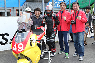 Photo Gallery on May 7, 2017 (Sun)