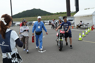Photo Gallery on May 7, 2017 (Sun)