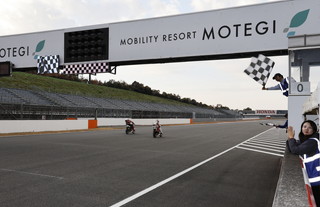 Photo Gallery for November 15 (Sat) and 16 (Sun), 2025