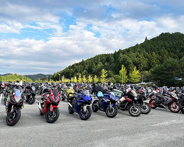 On-site Parking & Park and Ride Guide!
