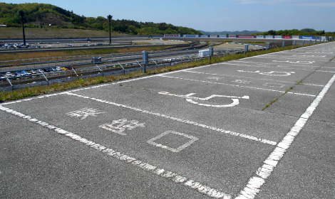 Oval Course Back Straight