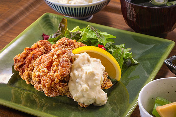 Special Garlic Soy Sauce Fried Chicken Set Meal