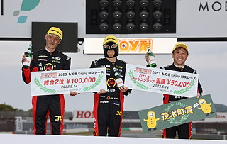 #38 油そば春日亭レーシングチーム