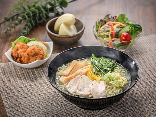 餐飲