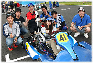 #41 賽車 Ape
