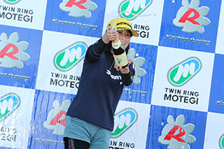 2018年8月26日（星期日）“mote耐久賽”畫廊